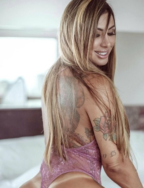 Jaque Khury pornstar erotic picture