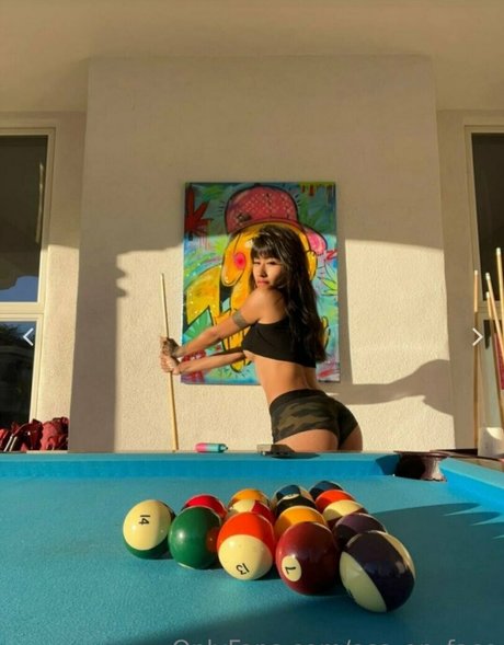 ass on face star perfect pic