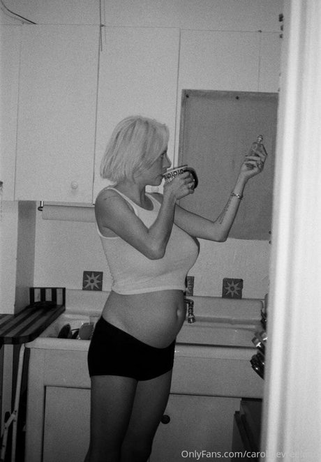 carolinevreeland pornstar high quality archive