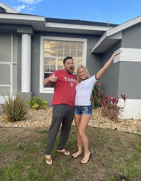 wickedolivia pornstar sexy galleries