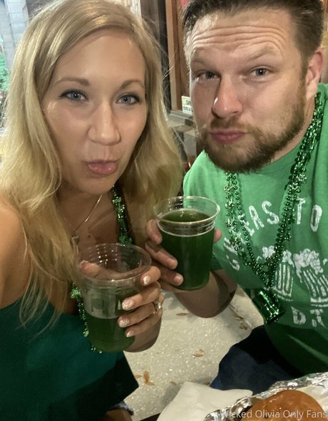 wickedolivia star porn photos