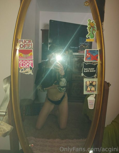 acgini nudes star img