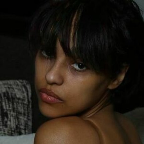 Julya Antoinette beautiful actress picture