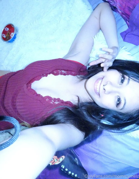 mommymelz hot pornstar pic