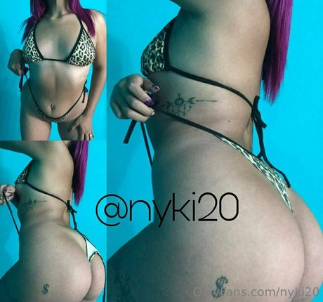 nyki20 sexy star photo