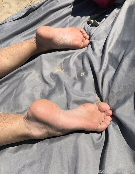 barefeeticus porn star images