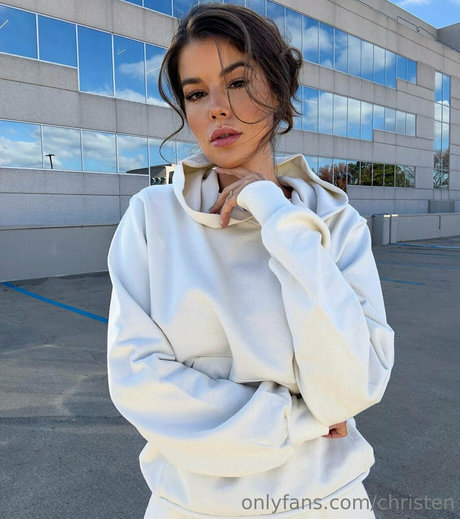 christen naked star gallery