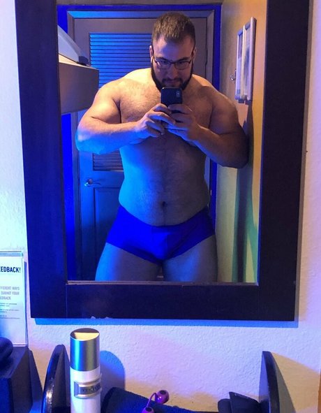 beefybull nice model pics