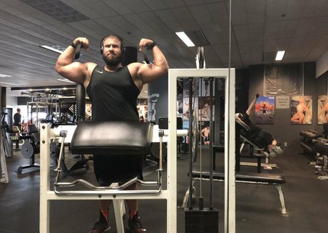 beefybull pretty pornstar galleries