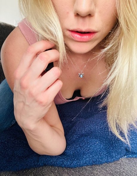 Katrina Cooper star high quality pictures