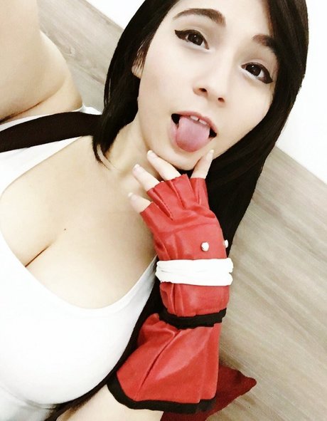 HeyShika pornographic model gallery