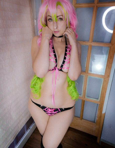 Puchys Love art actress photos