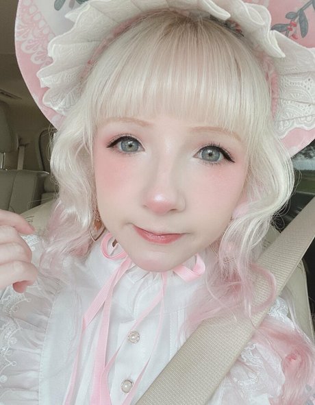 renbunni star naked images