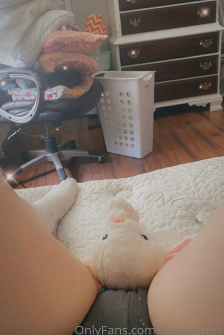 dovecattiri pornstar sexy photos