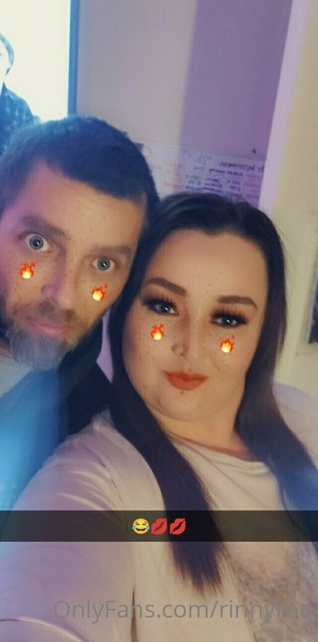 rinnyroo sex model image