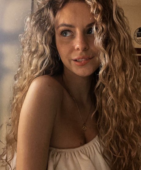 Dalmalaluna pornographic model photos