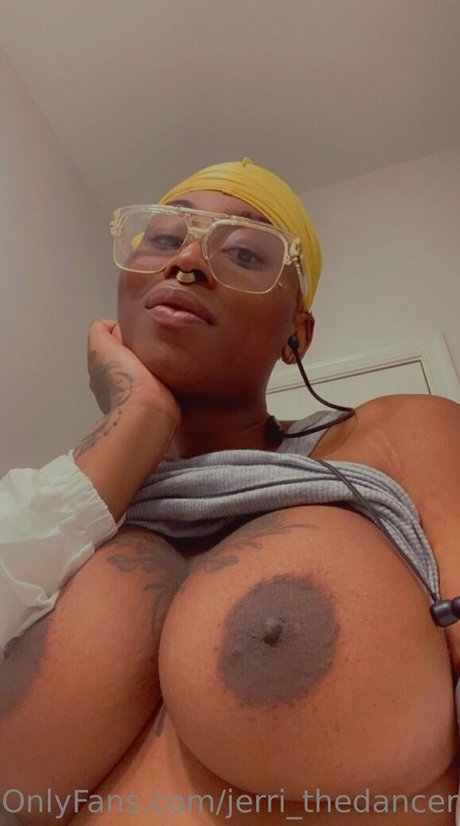 fit onlyfans erotic image