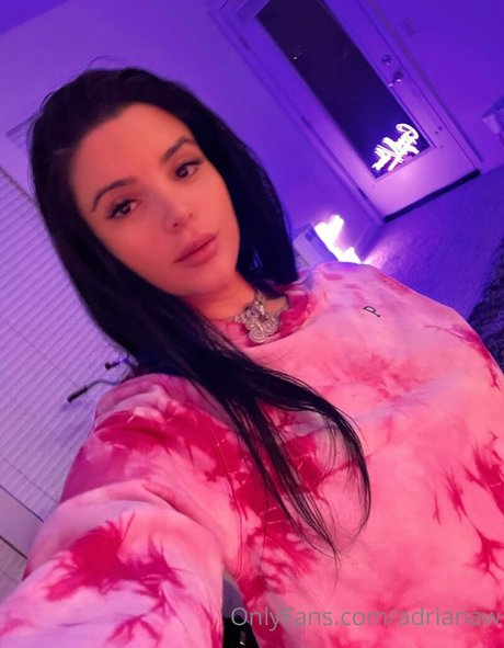 adrianaw nice model pics
