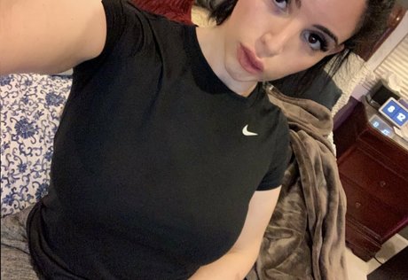 adrianaw hot star photos