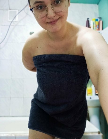 littlebbuunny beautiful pornstar pic