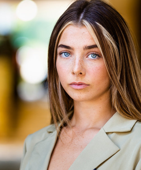 Maddie Henderson actress pics