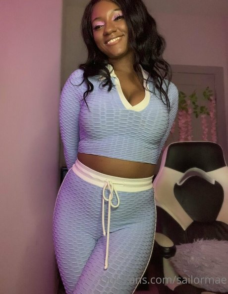 sailormae pornstar adult pic