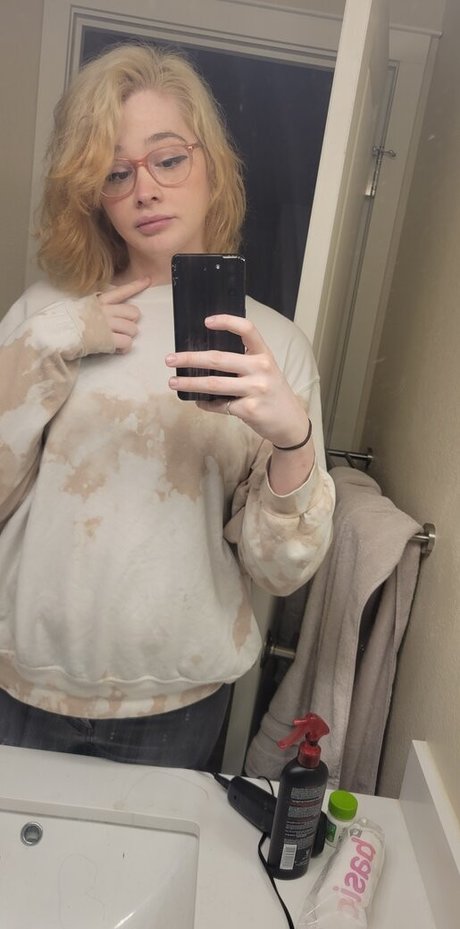 Tsfaebiee pornstar hot picture