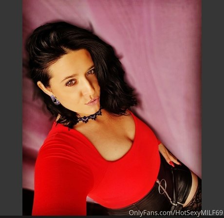 hotsexymommy69 pornographic actress pics