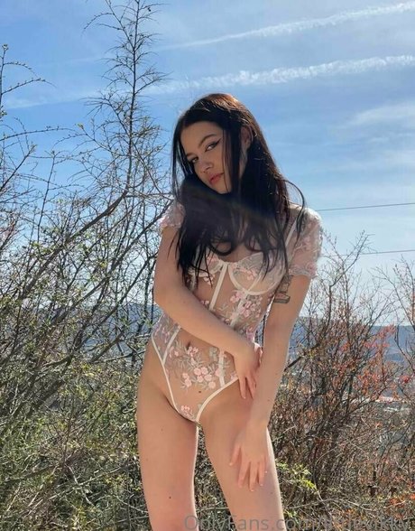 littlevikky star xxx photo