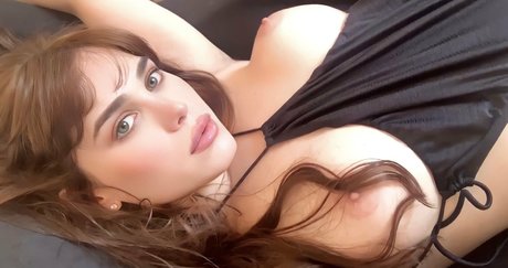 Ninfa Salmacis model erotic gallery