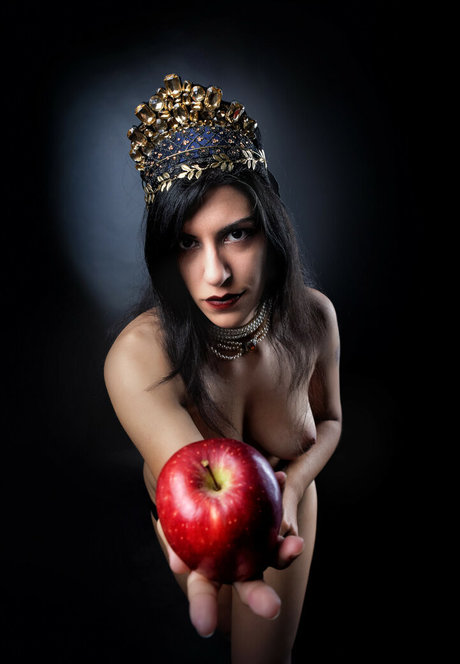 Ailiroy pretty pornstar gallery