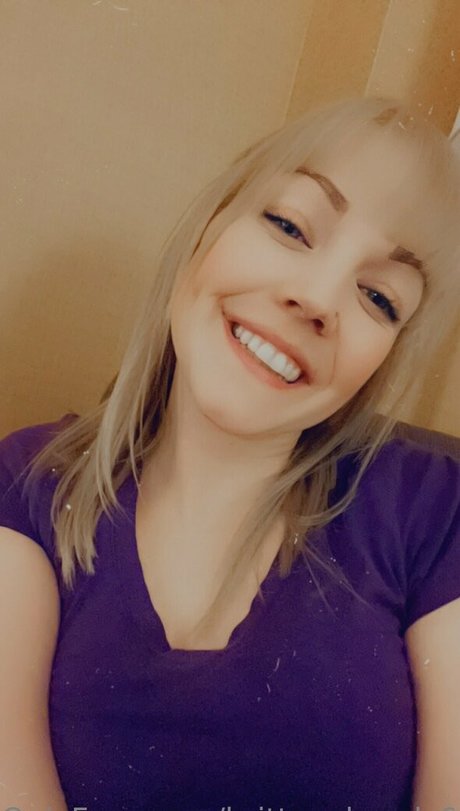 brittneybandz69 adult actress gallery