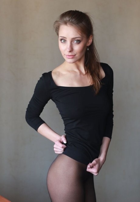 Anastasiya Peredistova model pretty picture