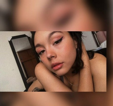 littlelolim model perfect image