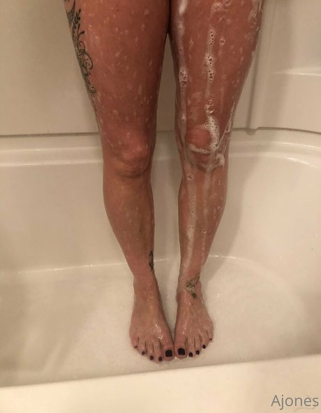 ajonesfeet model erotic image