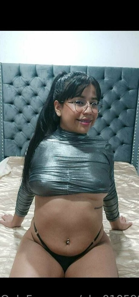 alm010599 model sex images