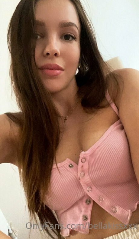 bellakissxxx star beautiful photo