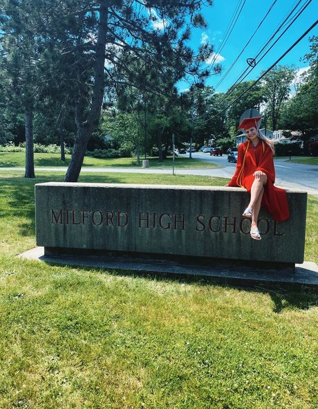 Leah Booth pretty star archive