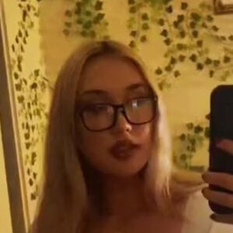 blonde curvy onlyfans free naked galleries