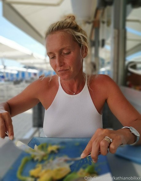 stepmom onlyfans art naked galleries