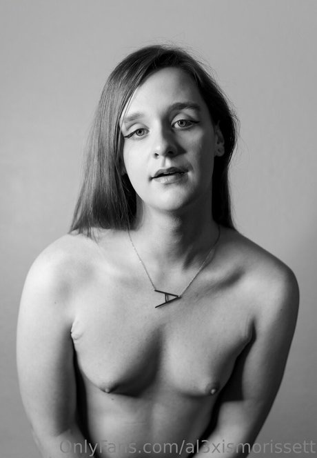 al3xismorissett high quality model picture