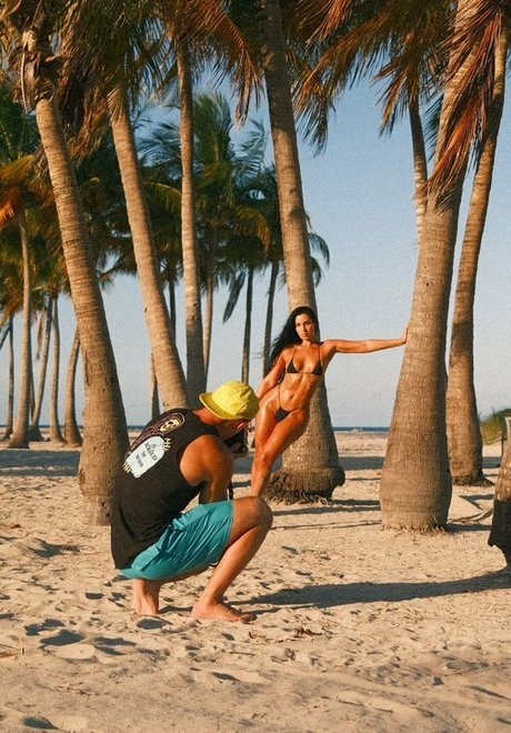 Eilat Rose model art picture