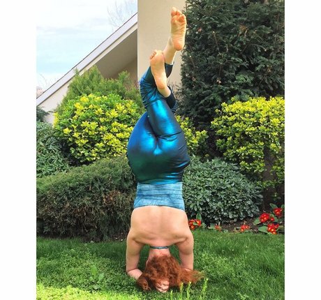 Demet Yoruc sex star img