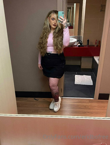 eridbofree star nudes photos