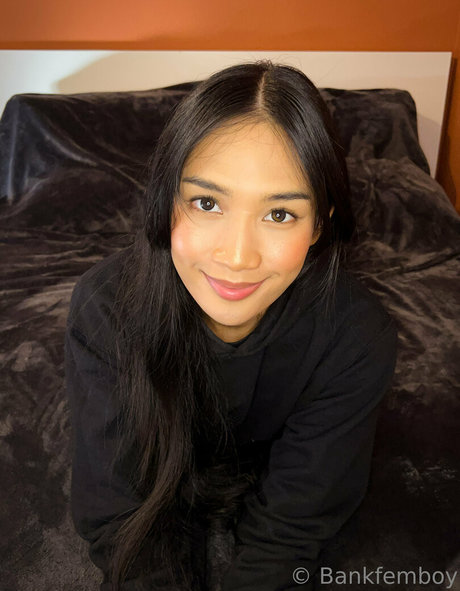 bankfemboy model exclusive photo