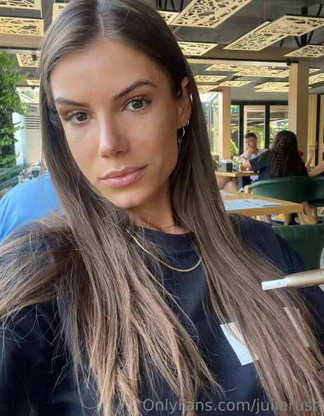 Julia Rush pornstar gallery