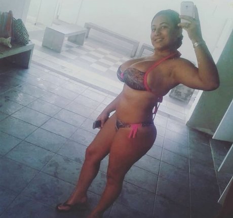 Nohely Guilarte exclusive star pics