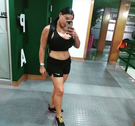 Nohely Guilarte perfect star pic