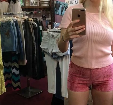 mature mom onlyfans beautiful naked galleries