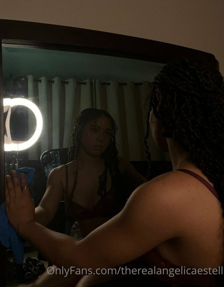 angelicaestell best model img